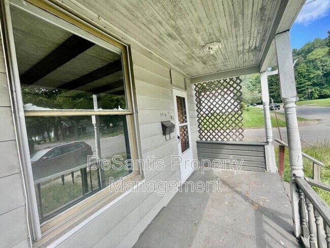 Foto del edificio - 519 Lyndal St