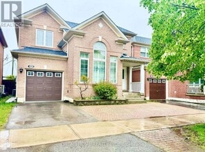 Building Photo - 23 Wiltshire Dr