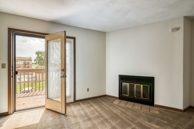 Interior Photo - Storyboard on Lake Christine