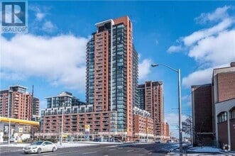 Building Photo - 830-1830 Lawrence Ave W