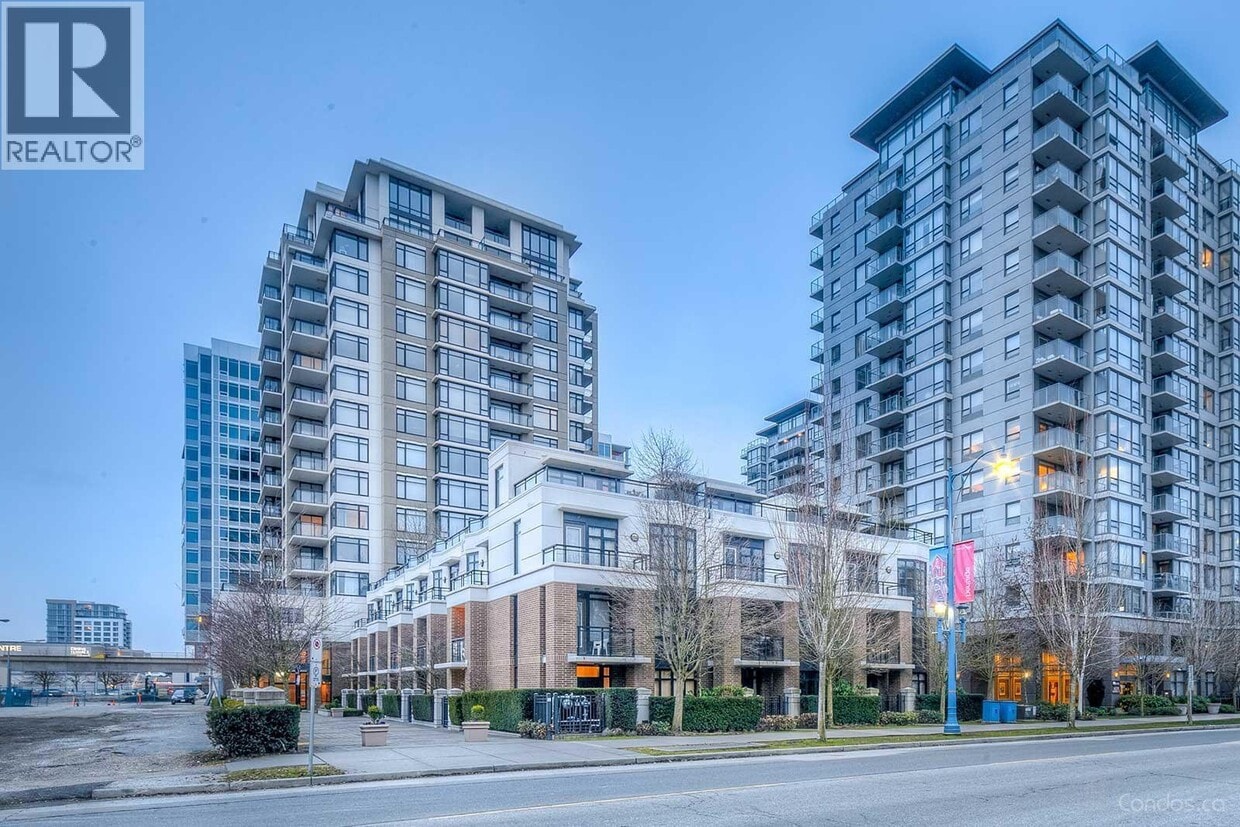 Primary Photo - 6351-6351 Buswell St