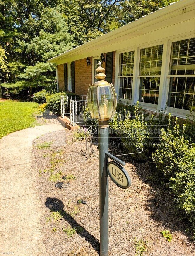 1133 Jack Joyce Rd, Pilot Mountain, NC 27041 House Rental in Pilot