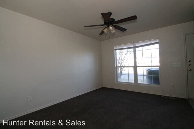 Building Photo - 4204 Jeff Scott Dr