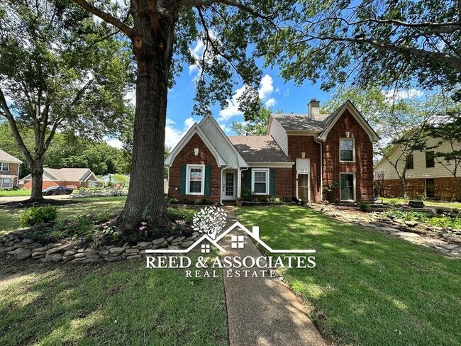 Foto del edificio - Collierville Townhouse Located on Corner Lot!