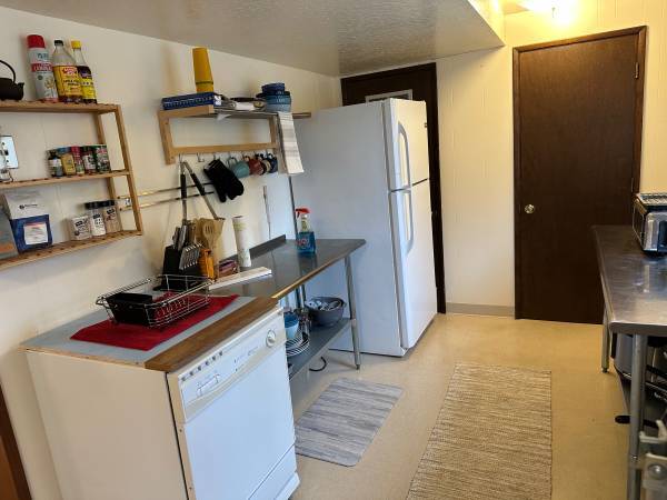 Foto del edificio - 12903 SE Morrison St