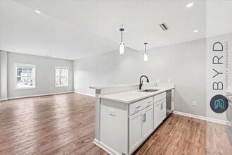 Building Photo - 1420 Ewing Pk Lp
