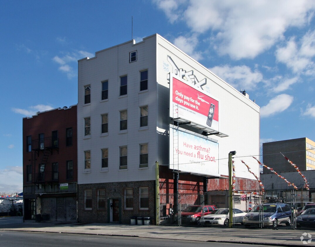 Building Photo - 415 Bushwick Avenue