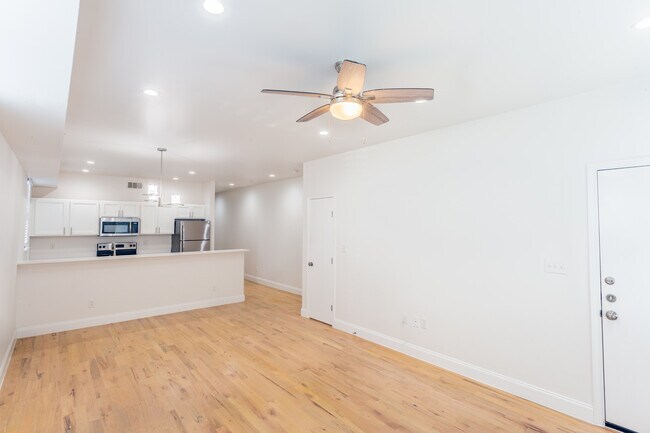 Foto del edificio - 4914-4916 San Jacinto St