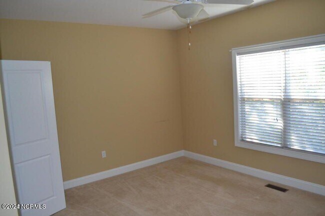 Foto del edificio - Cypress Creek townhomes have been meticulo...
