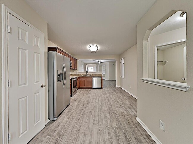 Building Photo - 634 Enchanted Springs Dr