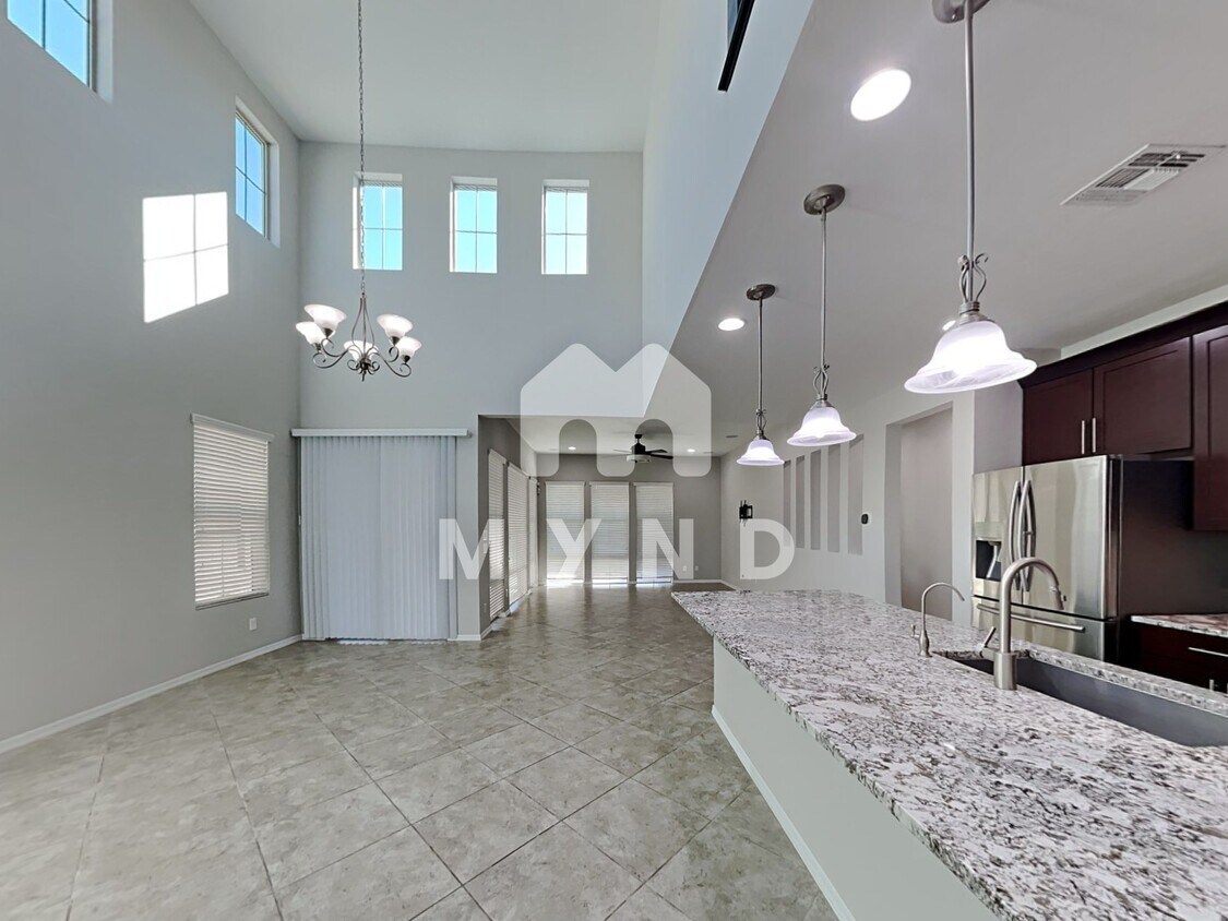 Primary Photo - 2317 W Cedar Ridge Rd