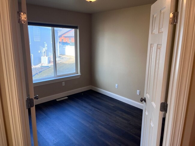 Foto del edificio - Gorgeous West End 4 bed Home!
