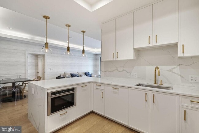 Building Photo - 8551 Connecticut Ave