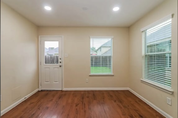 Building Photo - 18806 N Lyford Dr