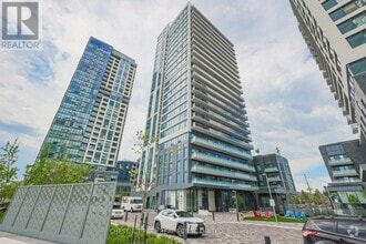 Building Photo - 30-PH2430 Samuel Wood Wy