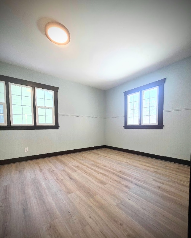 Building Photo - 506 N 3rd Ave