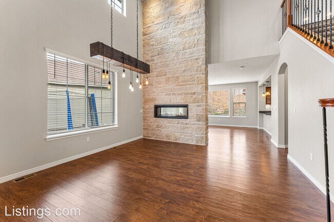 Foto del edificio - 3 br, 3 bath House - 13773 E Caley Dr