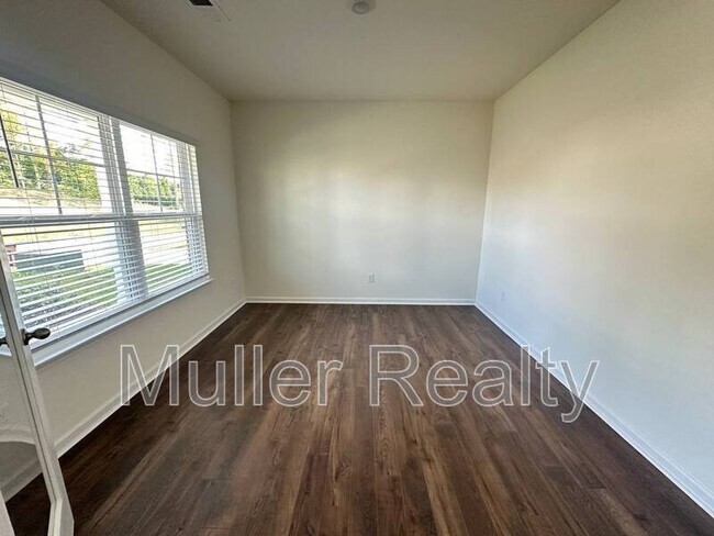 Building Photo - 12286 Hatmaker Ln