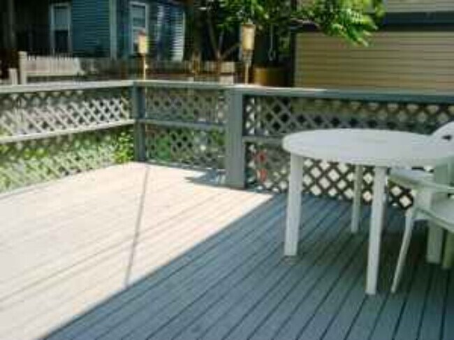 Foto del edificio - 164 Bowen St