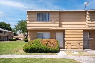 Building Photo - 3812 Surfrider Ln