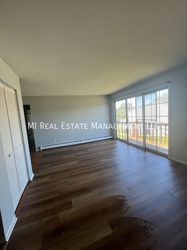 Foto del edificio - 326 Stratford Way