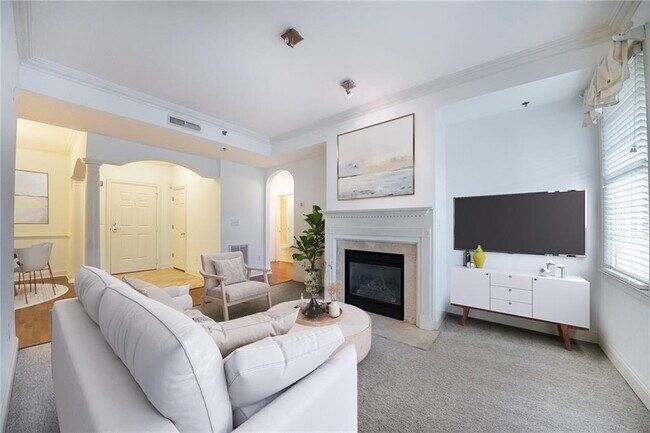 Foto del edificio - 1735 W Peachtree St NE