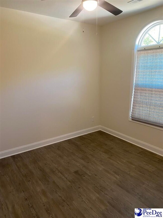 Building Photo - 3273 Spiral Ln
