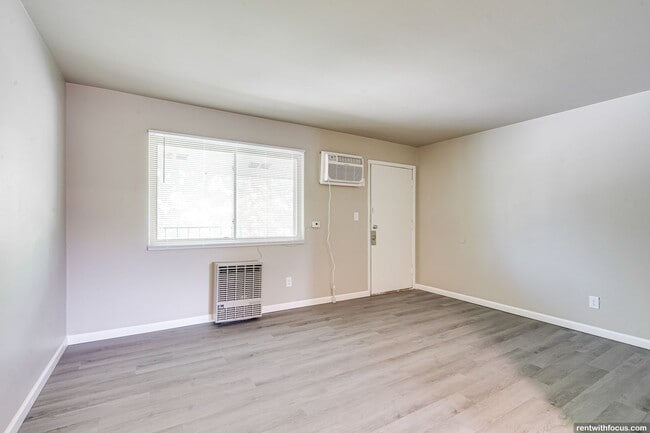 Foto del interior - 205 Adams St.