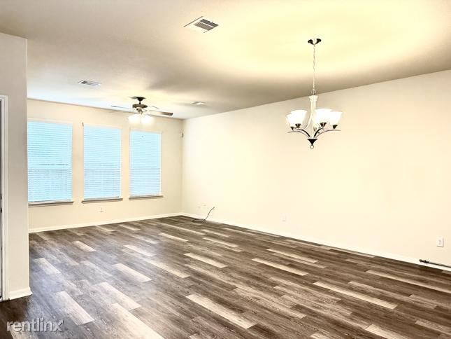Building Photo - 4 br, 2 bath House - 6415 Stoney Creek Drive