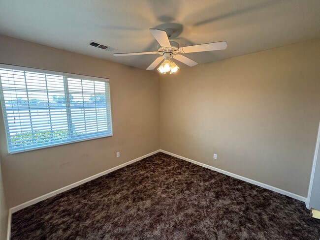 Foto del edificio - 1326