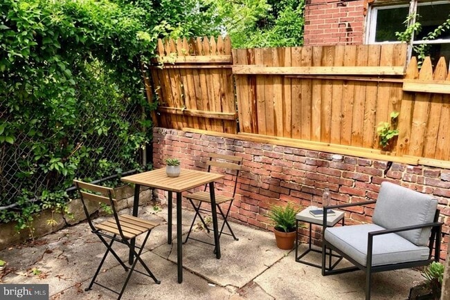 Foto del edificio - 107 E Pastorius St