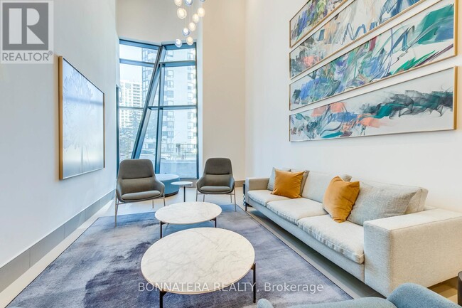 Building Photo - 430-3430 Square One Dr