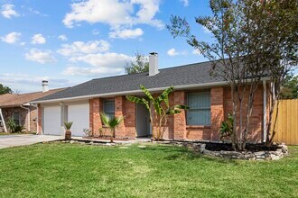 Building Photo - 4202 Brandemere Way St