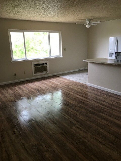 Foto del edificio - 1700 Bruce St