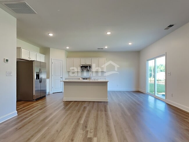 Foto del edificio - 3511 Lincoln Hts Ln