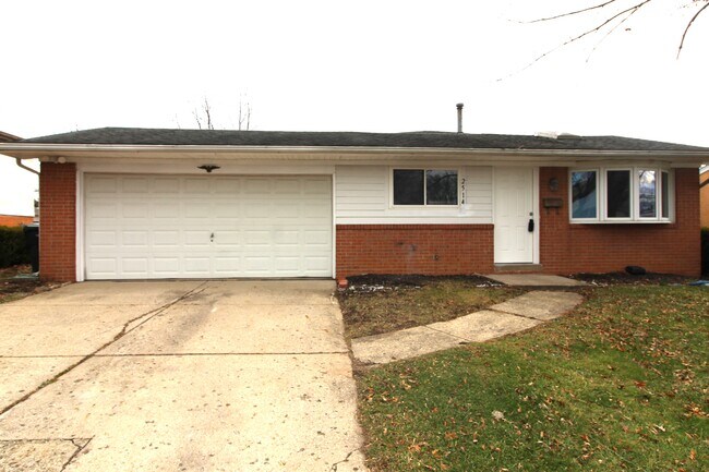 Foto del edificio - 2514 Lipton Rd