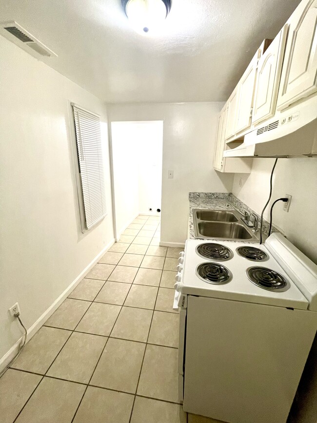 Foto del edificio - 1317 18th St