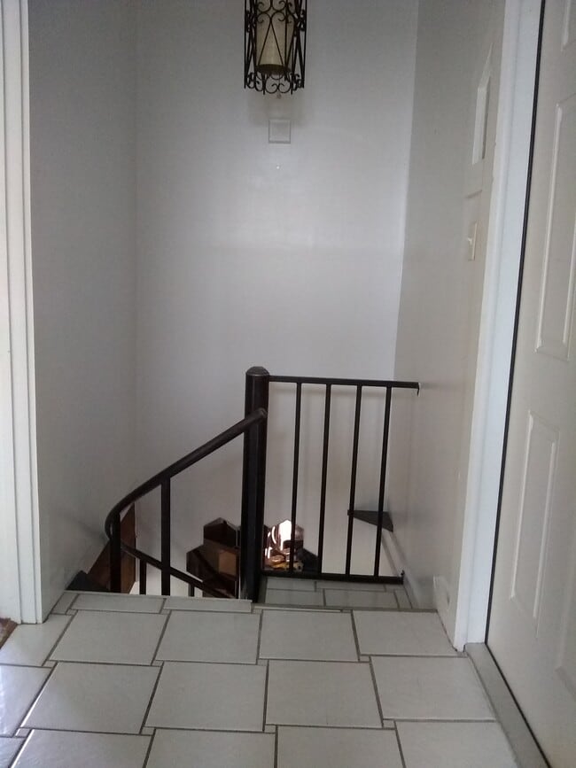 Building Photo - 115 Peachtree St