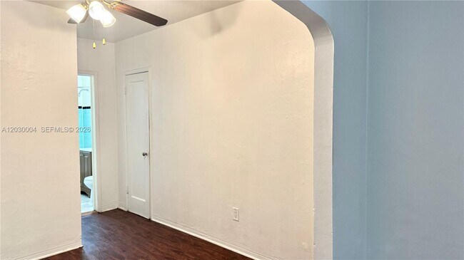 Foto del edificio - 4410 NE 2nd Ave