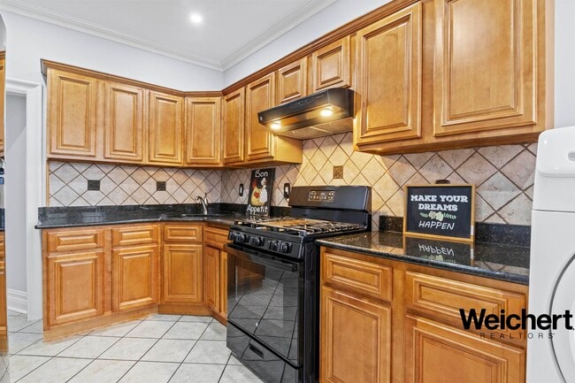 Foto del edificio - 800-802 KENNEDY Blvd