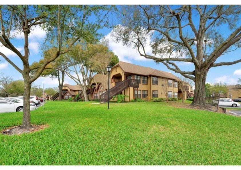 380 Lake Meade Ct Unit 202, Altamonte Springs, FL 32701 Condo for