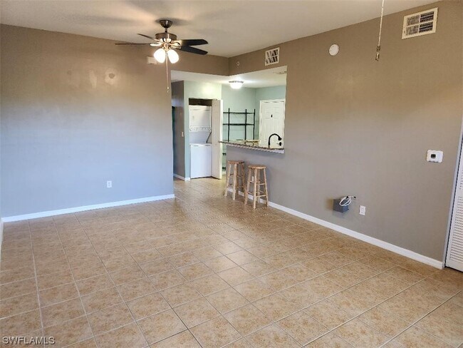 Building Photo - 15369 Bellamar Cir