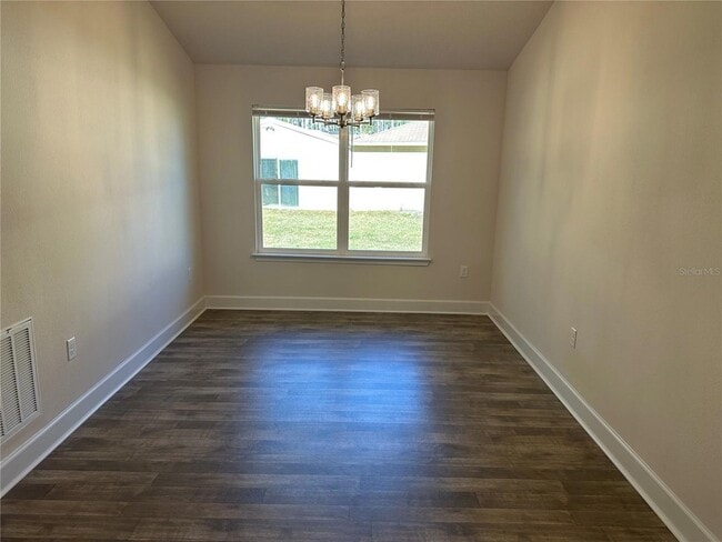 Foto del edificio - 14 Reston Pl