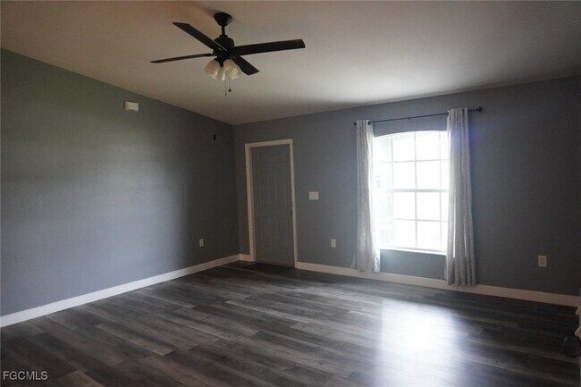 Foto del edificio - 2609 25th St SW