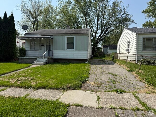 Building Photo - 1325 Waldman Ave