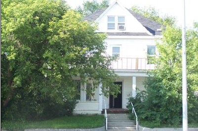 Primary Photo - 305 6th St NE