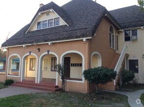 Building Photo - 101 Magnolia Ave