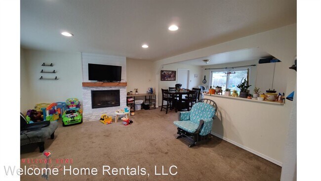 Building Photo - 3 br, 1 bath House - 910 Gregory Way SE