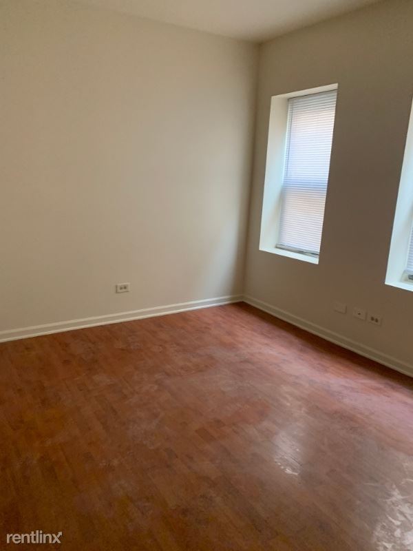 Building Photo - 2 br, 1 bath Apartment - 4031-4035 W Gladys