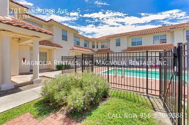 Foto del edificio - 1201 Sandpiper Ave
